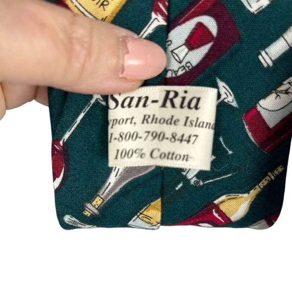 San-Ria Newport, RI Wine Bottle 100% Cotton Tie Men's Sommelier Vintner Winery - Picture 2 of 4